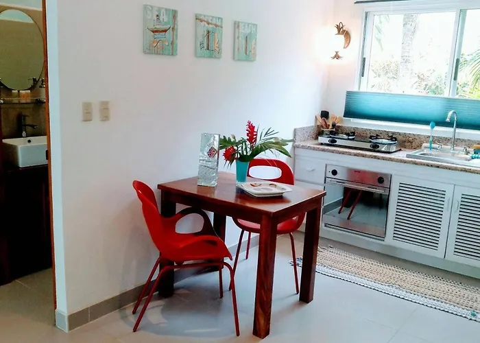 Down By The Sea, The Beachfront & Apartamento Puerto Coyote